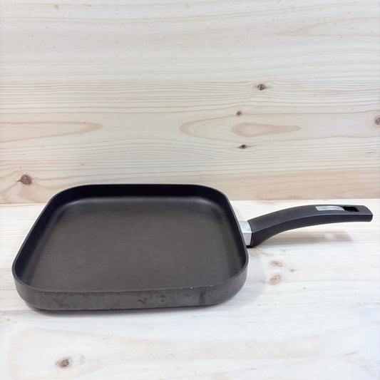 Sartén grill cuadrada Monix Resistent Plus 28 cm