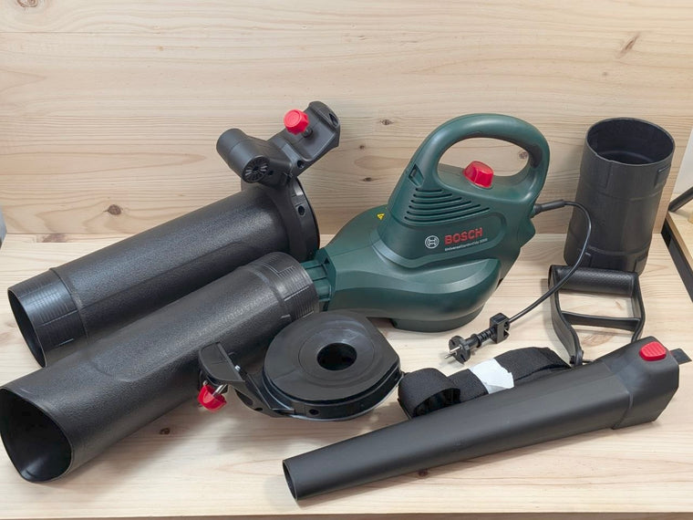 Aspirador Soplador Bosch UniversalGardenTidy 3000W