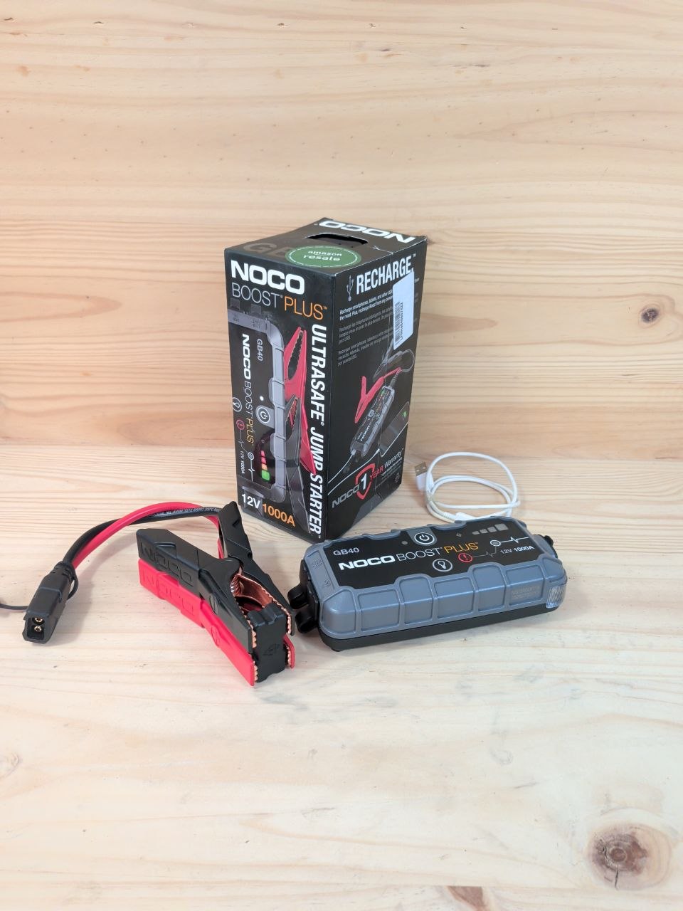 Arrancador de batería portátil NOCO Boost GB40 Ult