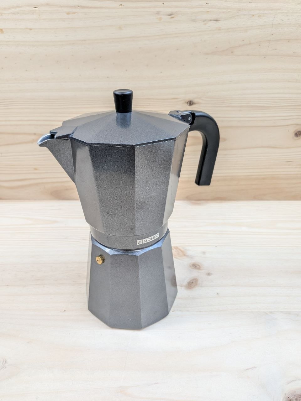 Cafetera Monix Vitro Noir 12 Tazas Aluminio