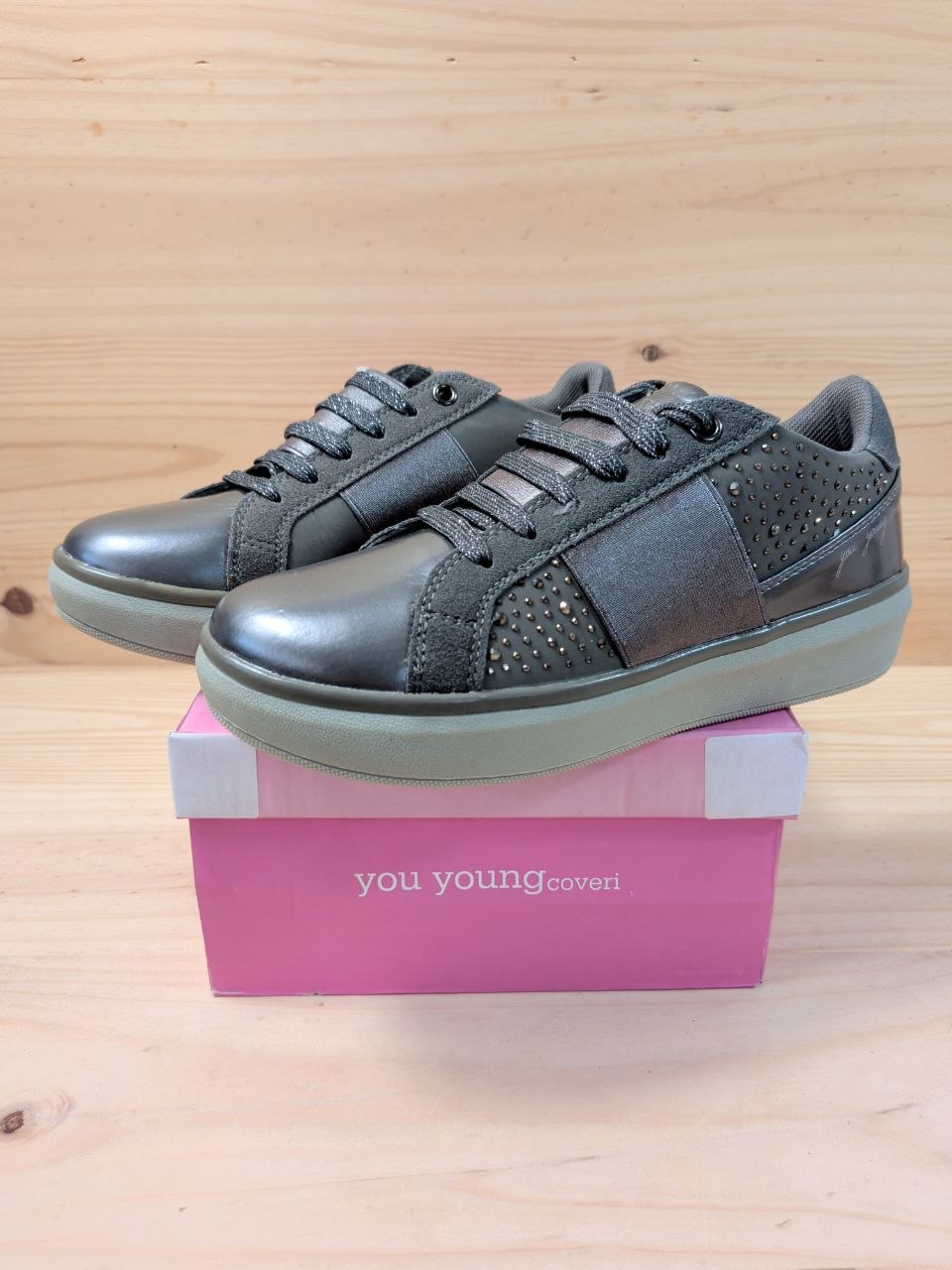 Zapatillas You Young Coveri Mujer 37 Gris Plateado
