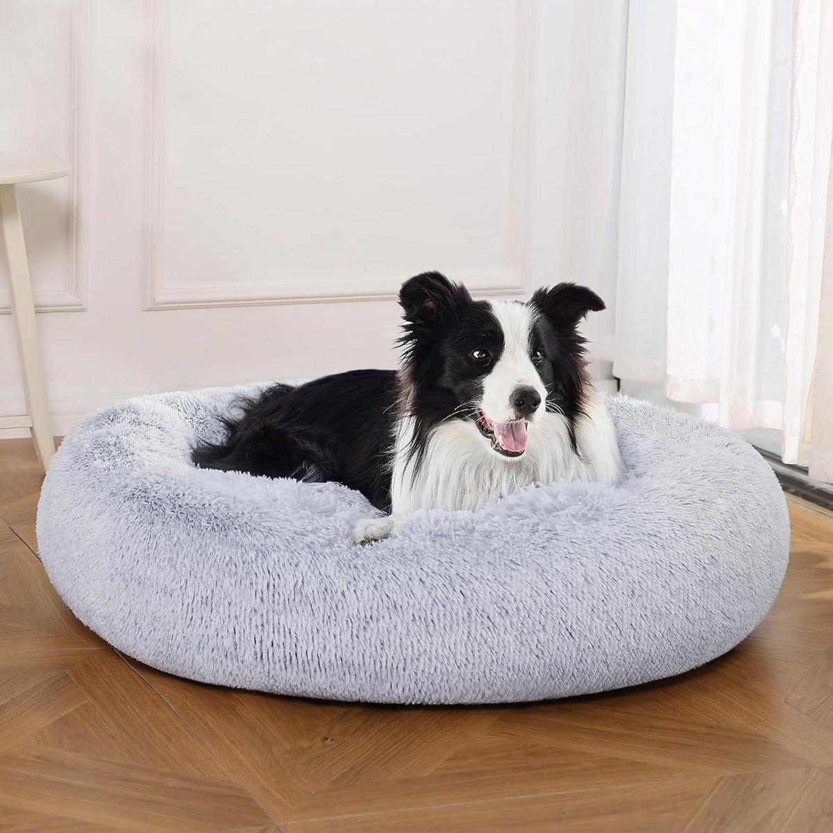 Cama donut perros Amazon Basics 91 cm gris