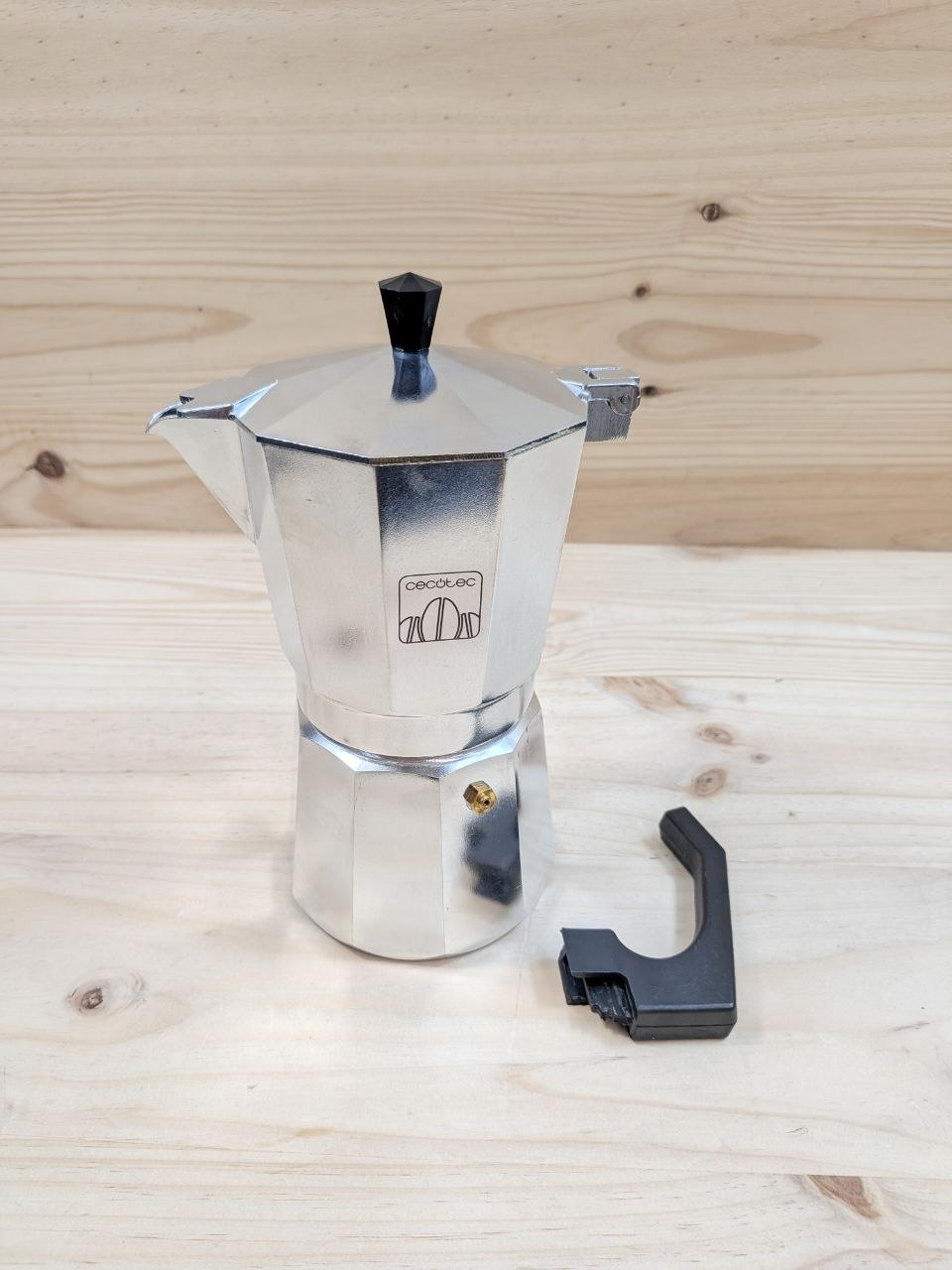 Cafetera Cecotec Mokclassic 900 Shiny 9 Tazas