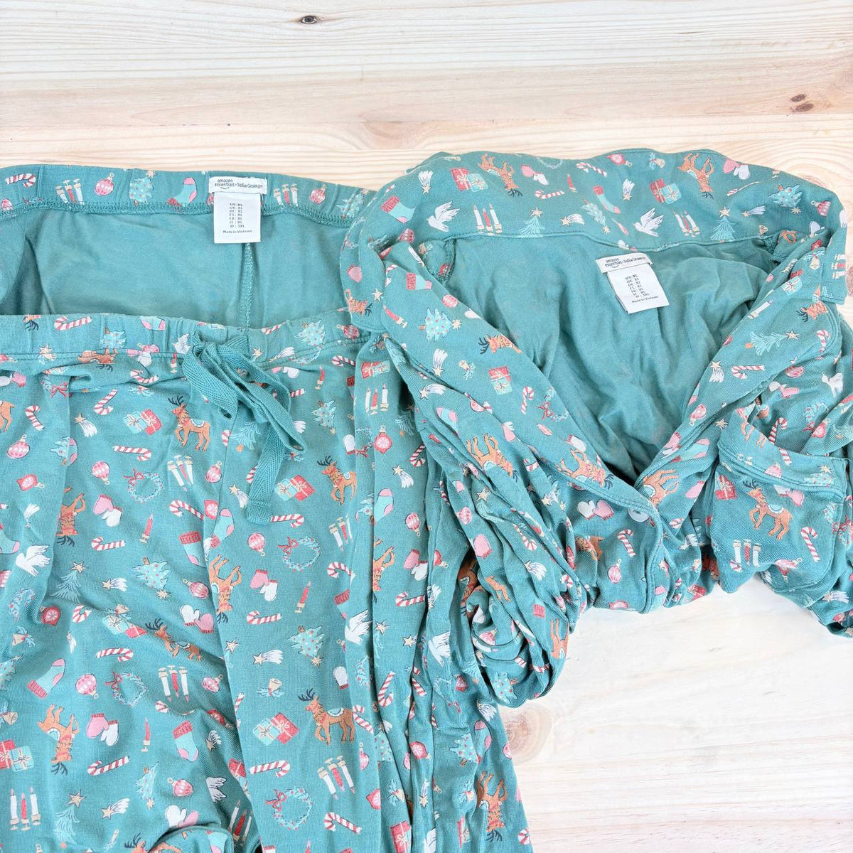 Pijama mujer Amazon x Sofia Grainge talla XL