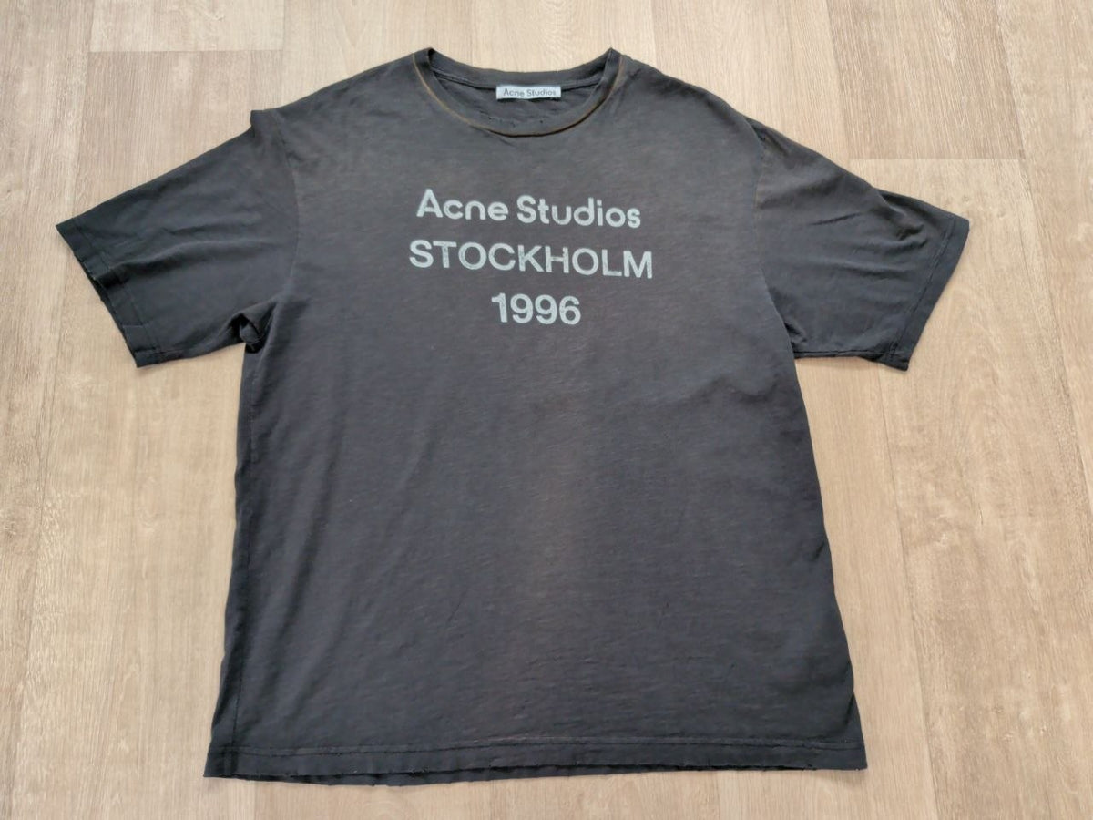 Camiseta Acne Studios Stockholm 1996 Negra XS